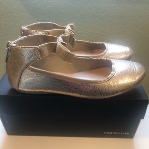 Kenneth Cole Girls Shows